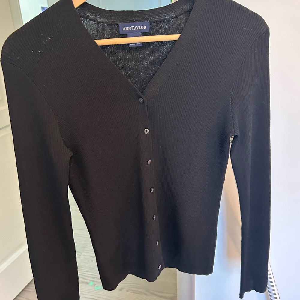 Ann Taylor NWOT Black Knit Top